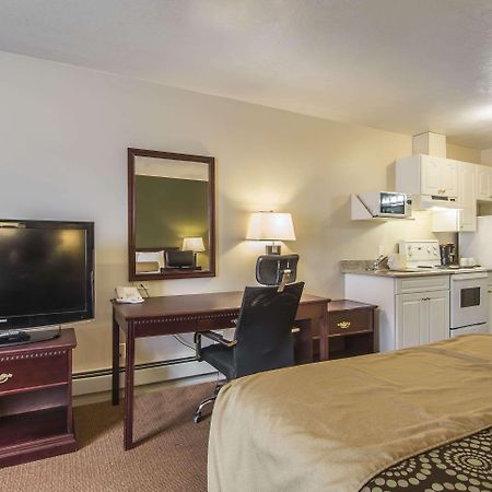 Econo Lodge Inn & Suites High Level Exteriér fotografie