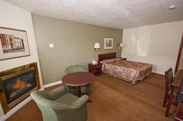 Econo Lodge Inn & Suites High Level Exteriér fotografie